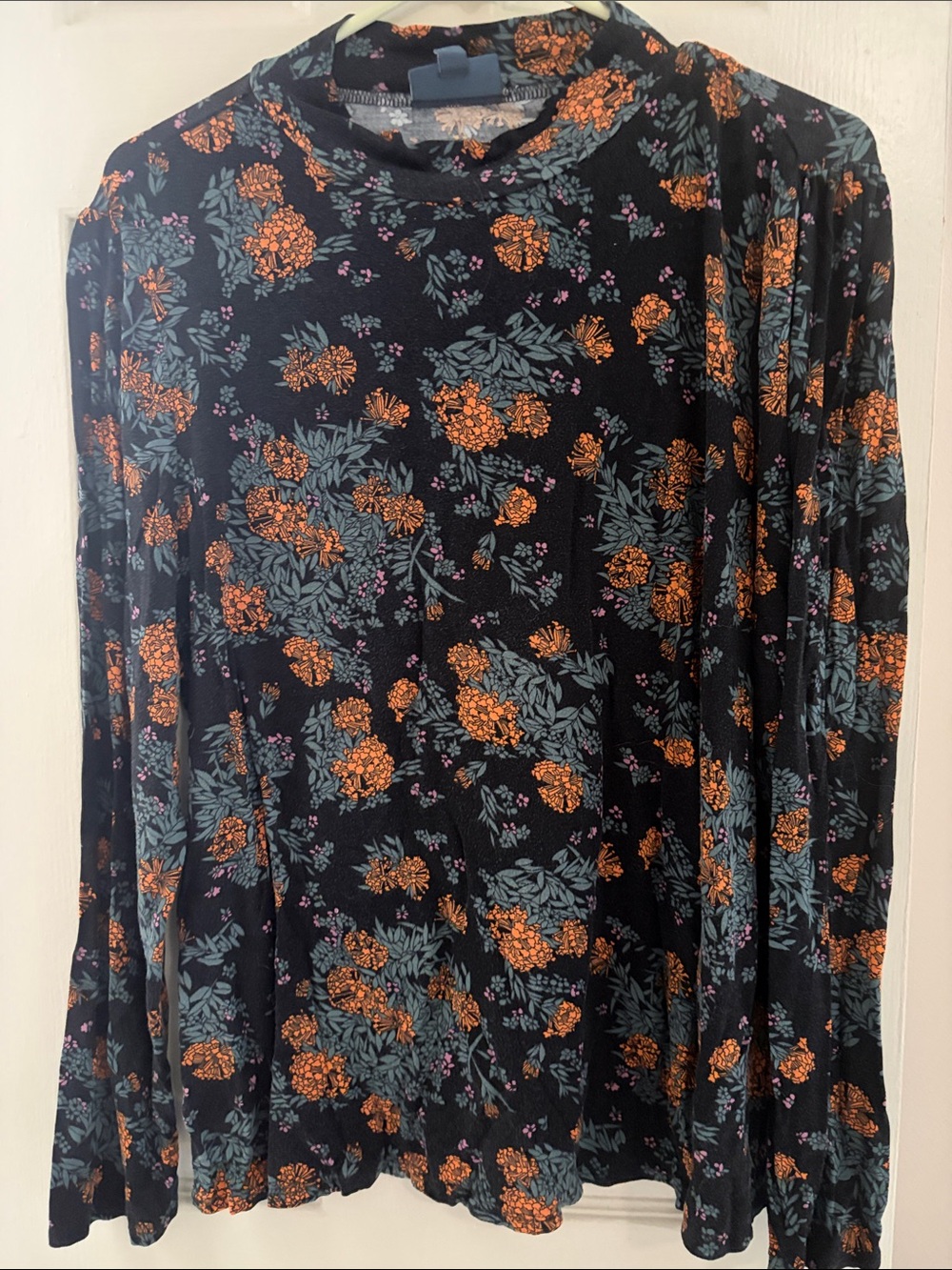 Floral Long-Sleeve Women's Top in Black and Orange